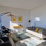 Appartement Mbird Riverside 2bd Flat With Garage Lisboa