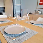 Mbird Riverside 2bd Flat With Garage Appartement