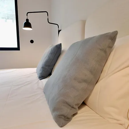 דירה Mbird Riverside 2bd Flat With Garage *