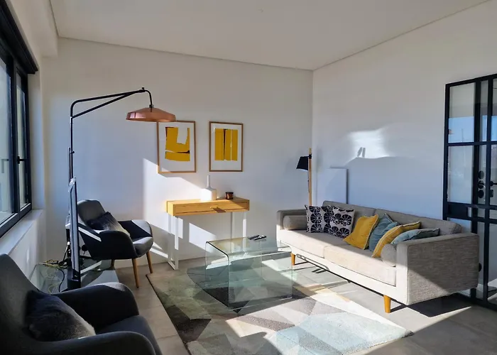 Daire Mbird Riverside 2bd Flat With Garage Lisboa